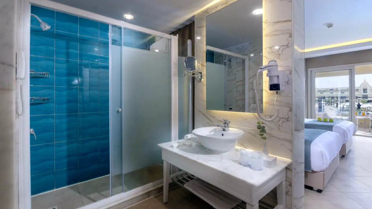 Hotel Titanic Royal - Hurghada